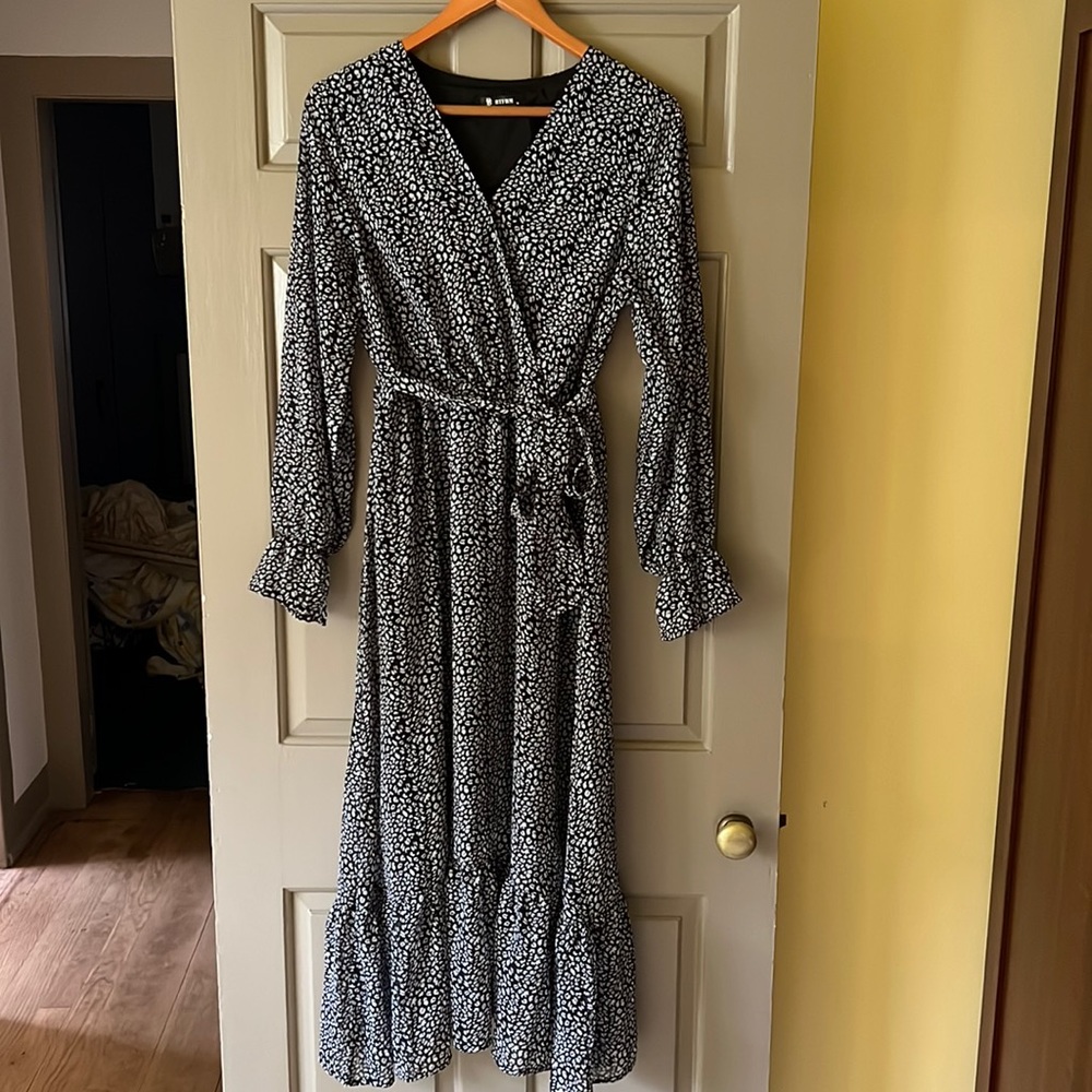 Black Maxi dress by BTFBM. Size M. Never worn.